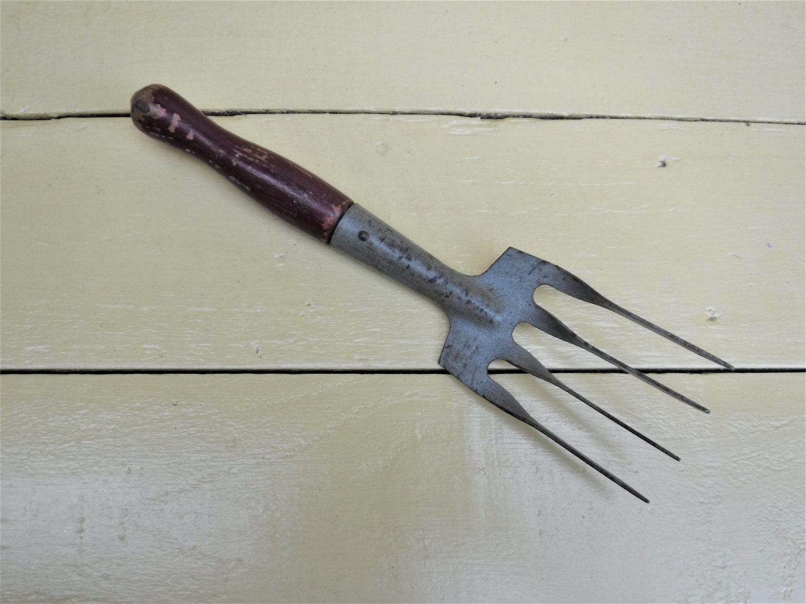 outdoor kitchen with smoker and grill