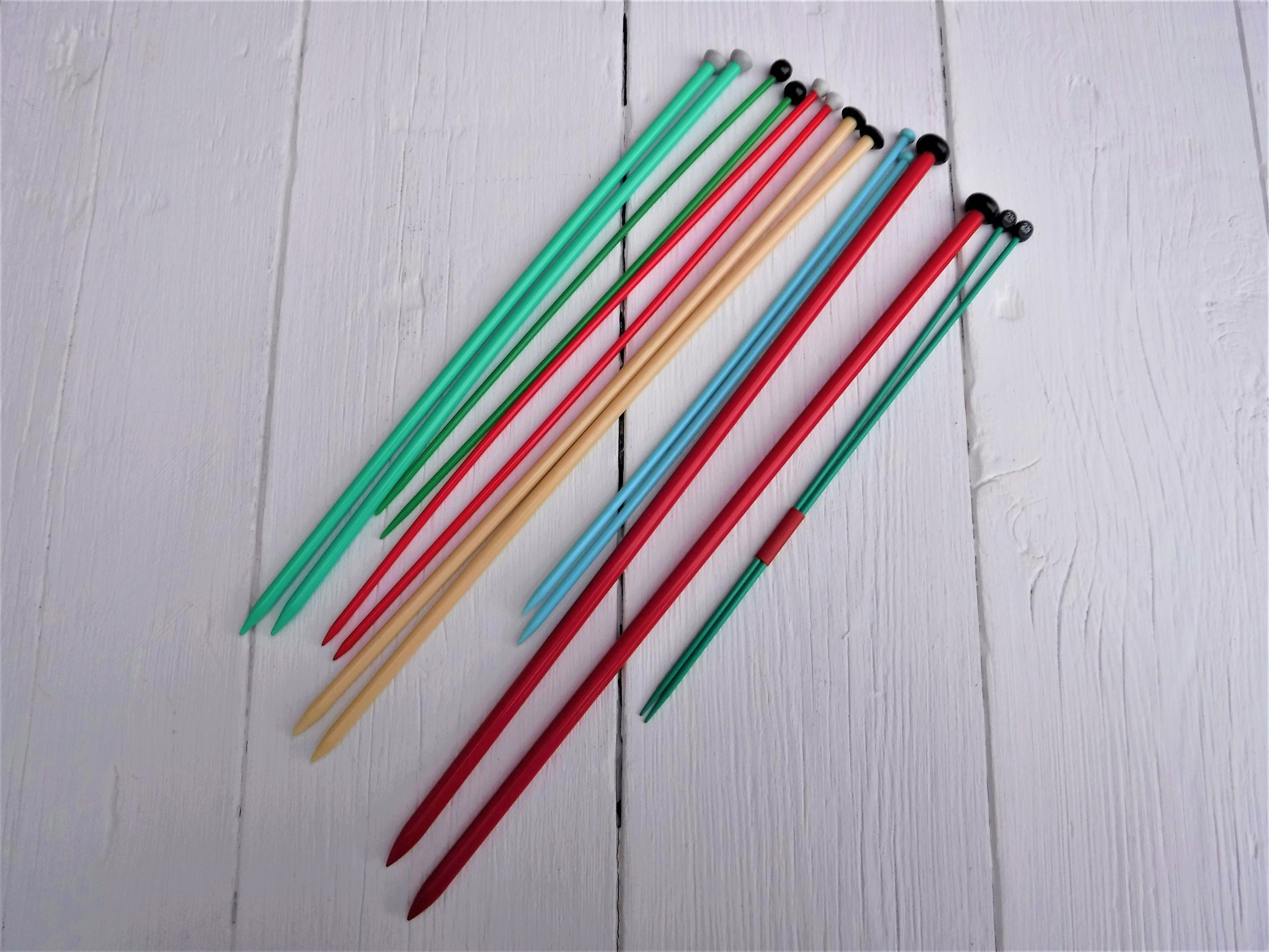 7 Vintage Pairs of plastic Knitting Needles 1960's Etsy
