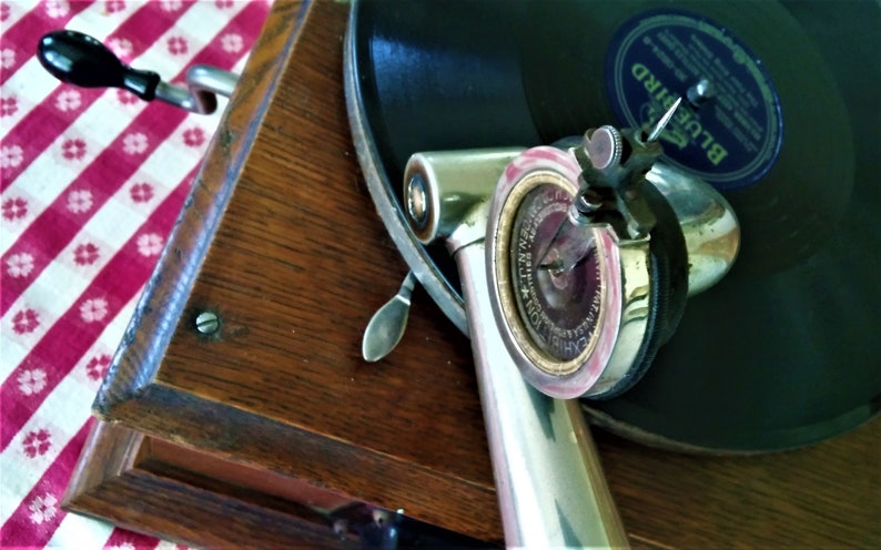 Phonograph Player Works Great! Antique VV-IV Victor Talking Machine