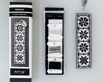 Icelandic Roses Cross Stitch Bookmark kit