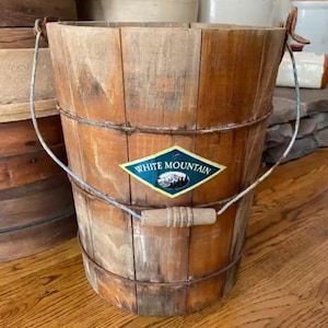 White Mountain Ice Cream Wood Wooden Bucket Wonderful Rustic Distressed Piece For Primitive Decor or Porch