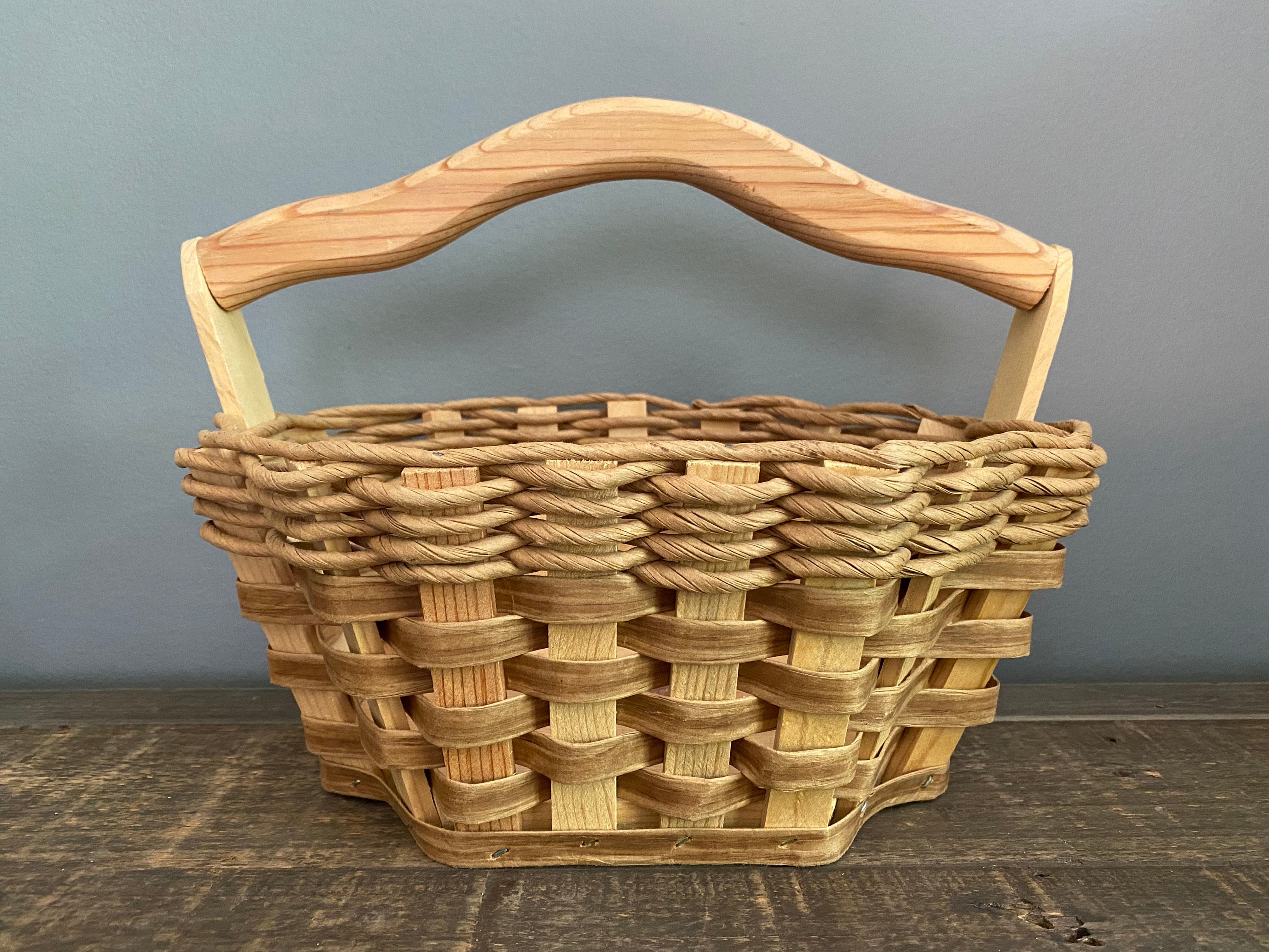 Vintage Handmade Oval Bread Rattan Woven Basket Made Decorative With Handle 