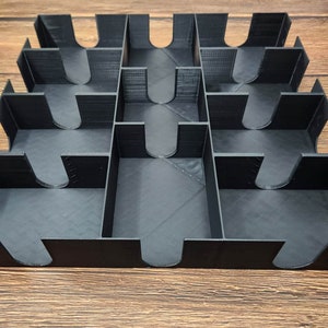 NEW REDESIGN ! Box organizer compatible with Munchkin Deluxe game / fits sleeved cards