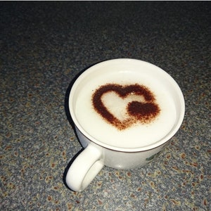 Estêncil de café Corações