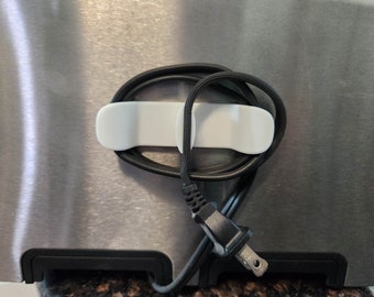 Kitchen appliance cord wrap