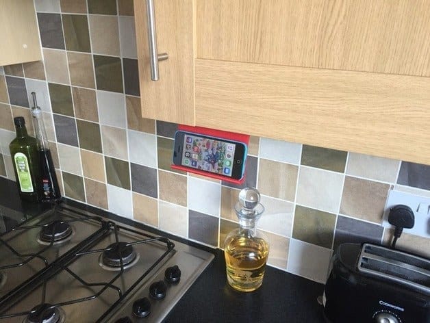 Kitchen Phone Holder (Horizontal) / under cabinet phone mount / phone display / recipe / / 3D Printed