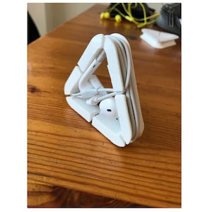 Ear Phone Organizer / Cable Wrap / Holder / Earbuds / Wire / Purse / Backpack