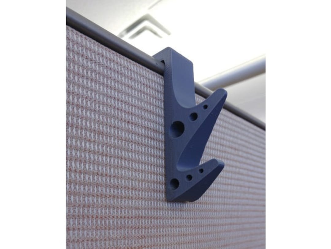 Heavy Duty Over Door Coat Hanger by B&B TECH, Download free STL model