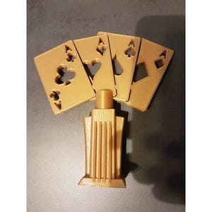 ポーカートロフィー / カードトロフィー / ギャンブルトロフィー / カードゲームトロフィー / カードトロフィー / カードトロフィー / ポーカートロフィー / 3Dプリント