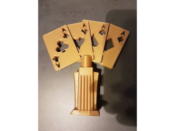 Vintage Copper Casino Poker Game Trophy Cup for House Decoration Ornament Vintage Copper Casino Poker Game Trophy Cup for House Decoration Ornament