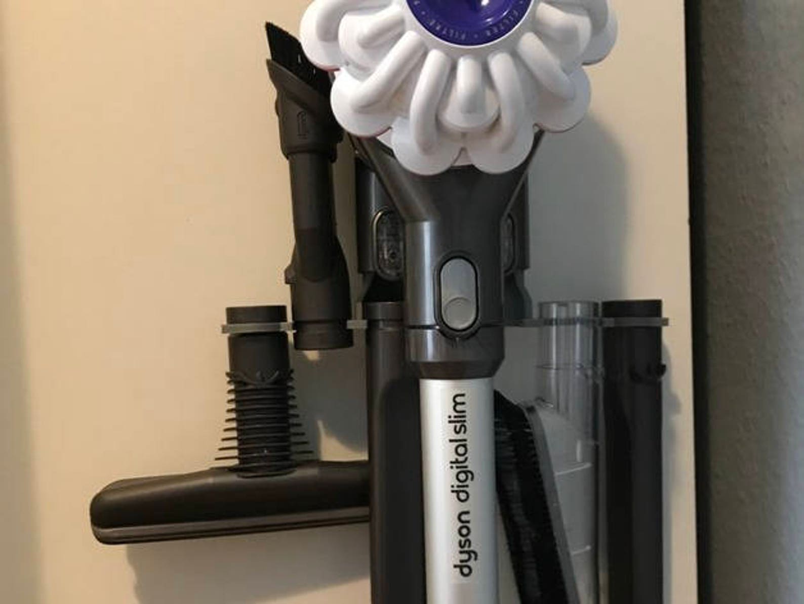 dyson v6 accessory