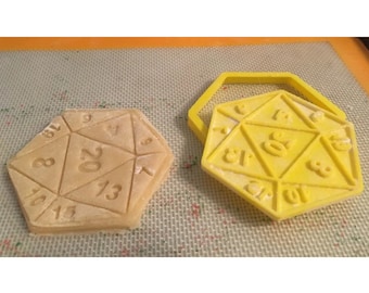 D20 Cookie Cutter: 2-Piece Dice for Dungeons and Dragons