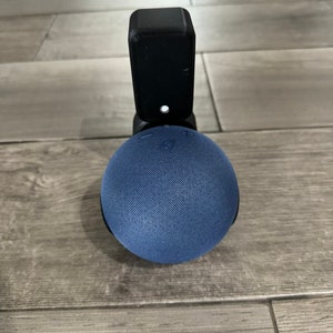 Echo Dot 5th Generation Outlet Mount