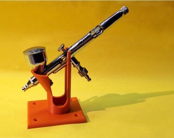 Support d'aérographe montable