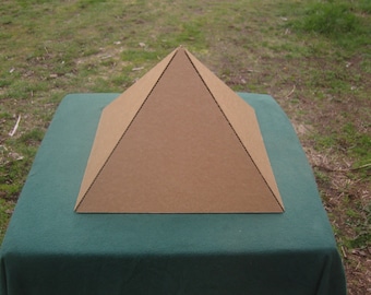 Cardboard Pyramid: The Giza Fold-up Cardboard Pyramid
