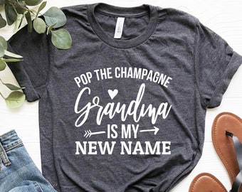 Oma Shirt, zukünftige Oma Geschenk, Schwangerschaftansage Shirt, gefördert zur Oma, Schwangerschaft enthüllen den Großeltern, neue Oma Geschenke