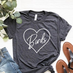 Birds Heart Shirt, Bird T-shirt, Bird Lover Gift, Birds Shirt for women, Bird mom tee, Bird lovers gifts, Bird watching shirt, Bird Watch