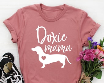 is male or female cat better