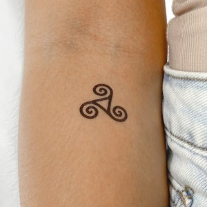 Tatuaje Temporal Trisquel (Juego de 3)