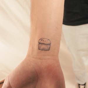 Panettone Temporary Tattoo (Set of 3)