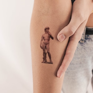 Michelangelo&#39;s David Temporary Tattoo (Set of 3)