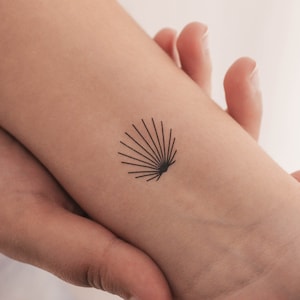 Minimalist Shell Temporary Tattoo (Set of 3)