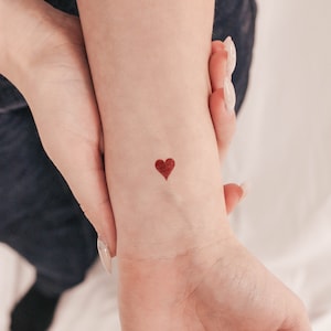Tatouage temporaire de costume de carte de coeur (lot de 3)