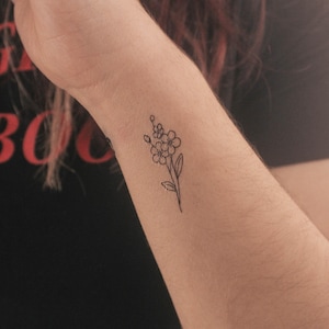 Small Fine Line Forget-me-not Temporary Tattoo (Set of 3)