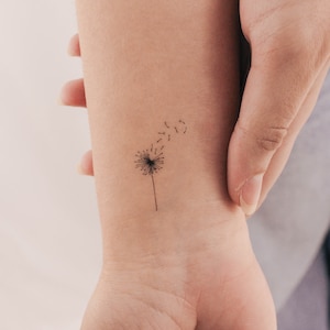 Piccolo tatuaggio temporaneo con dente di leone soffiato (set di 3)