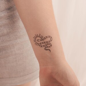 Tatuaje temporal de serpiente solar (juego de 3)