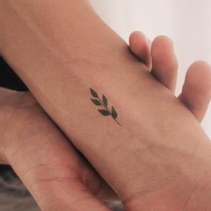 Twig Temporary Tattoo by Zihee (Set of 3)