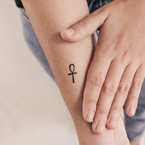 55 Remarkable Ankh Tattoo Ideas - Analogy Behind the Ancient Symbol |  Tattoos, Ankh tattoo, Tats with meaning