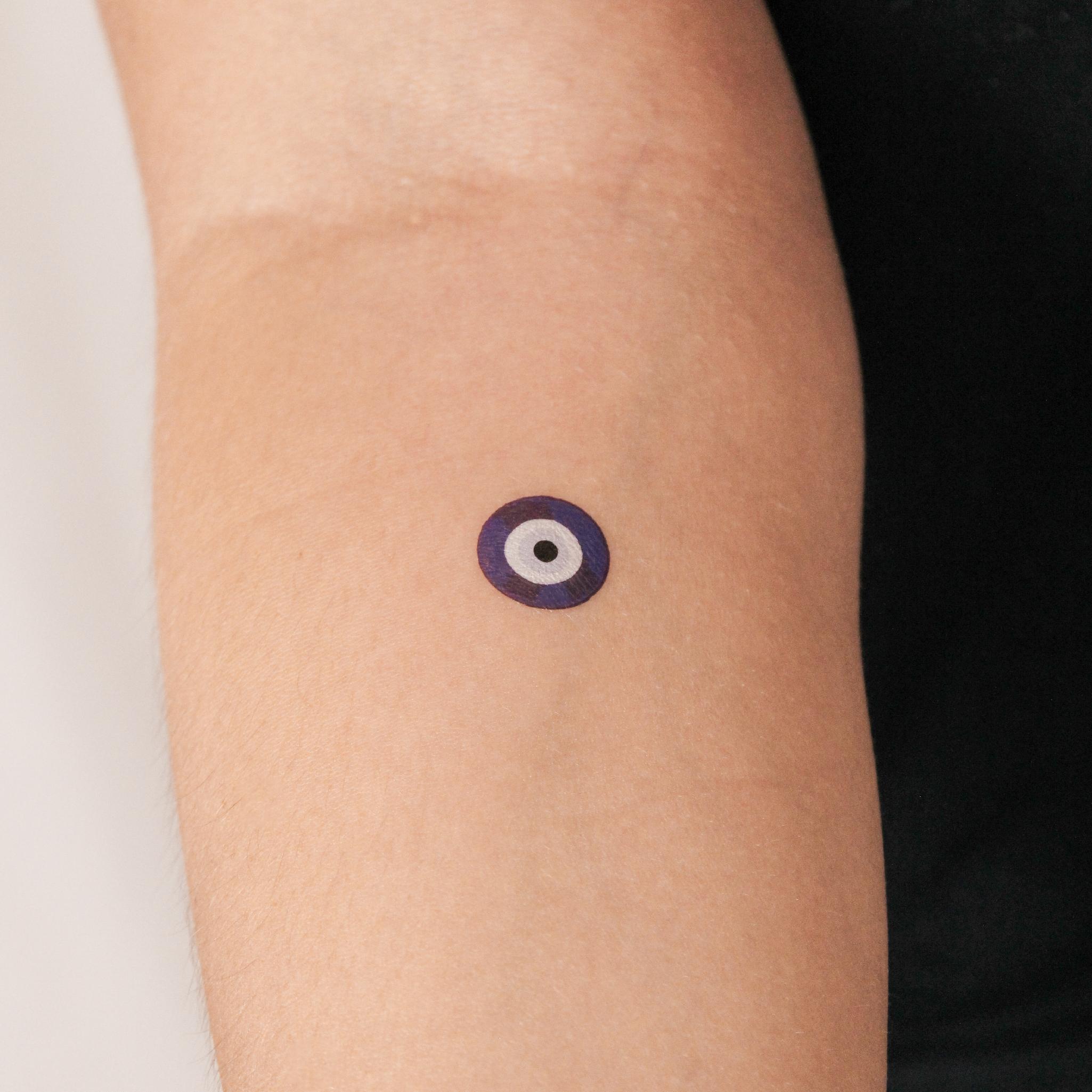 Small Eye Tattoo - Etsy, image size:2050x2050