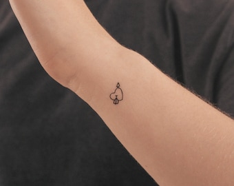 Tiny Heart And Arrow Temporary Tattoo (Set of 3)