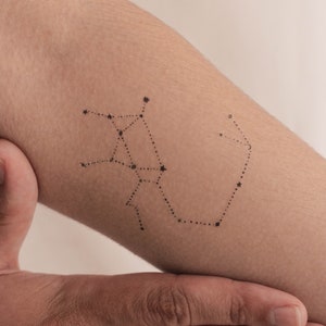Tatuaggio temporaneo minimalista della costellazione del Sagittario (set di 3)