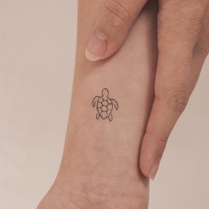 Tatuaggio temporaneo piccola tartaruga (set di 3)