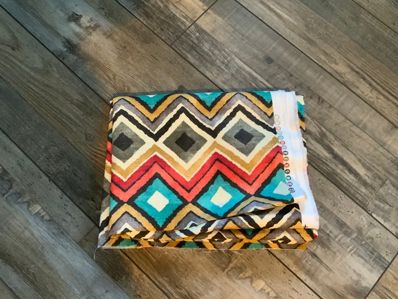 HGTV Fabric Like A Diamond Design Authentic 2.5 Yard selling whole lot