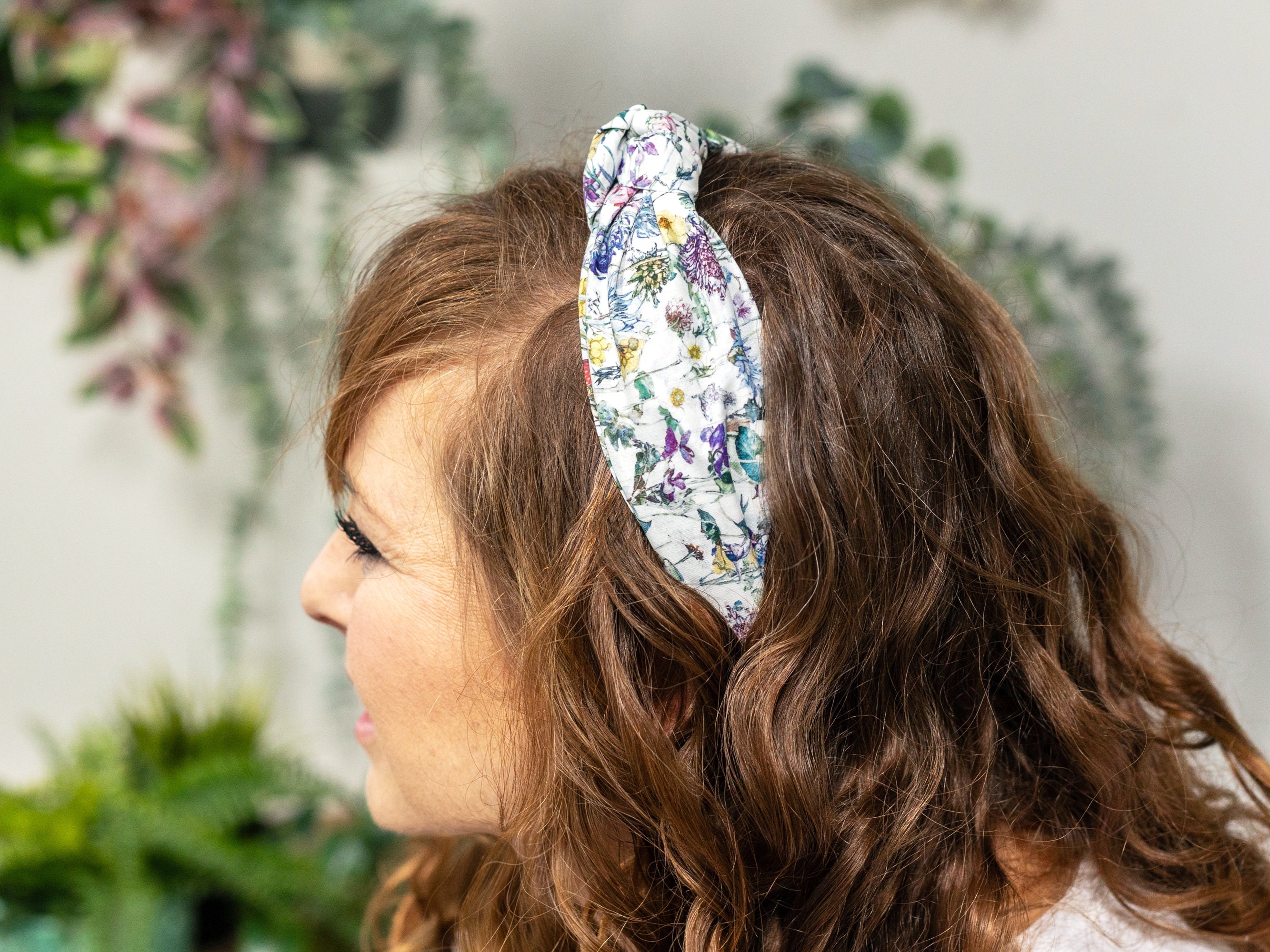 Liberty Wild Flowers A Print Classic Knot Headband – Women display picture 1