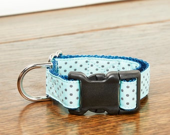 Green or White Backing Dark Pink Floral With Black And White Stripe 1 Inch Dog Collar And Leash Set With Black Gray