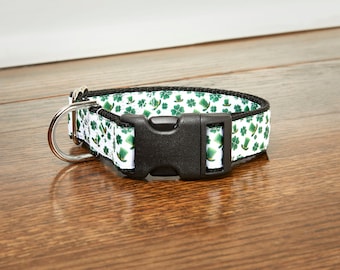 St or White Backing Green Patrick/'s Day Green Lucky Four Leaf Clover 1 Inch Dog Leash with Black