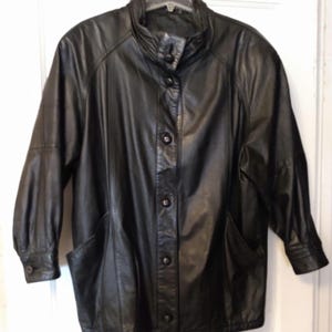 Vintage Jacqueline Ferrar Women&#39;s Black Leather Jacket Size M