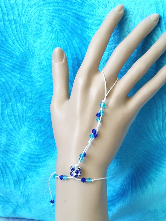 Buy Hand Bracelets For Women And Girls Online – Gehna Shop