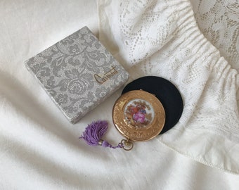 Vintage Gold Tone Metal Compact Mirror With Tassel, Victorian Courting Couple Scene Compact, Made in France, Collectible Compact Powder