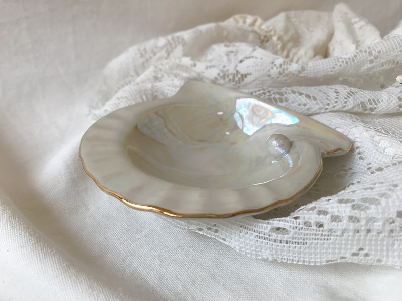 Vintage MIKIMOTO PEARL ISLAND Shell Shaped Dish/Ashtray, Ceramic Jewelry Dish, Jewelry Tray, Decorative Small Dish image 4