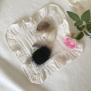 2Stk Vintage Ausgefallene Damen Gesicht Brosche mit Fell, Lady Profil Brosche, Pelz Brosche, Vintage Brosche, Vintage Pin, Sammler Brosche