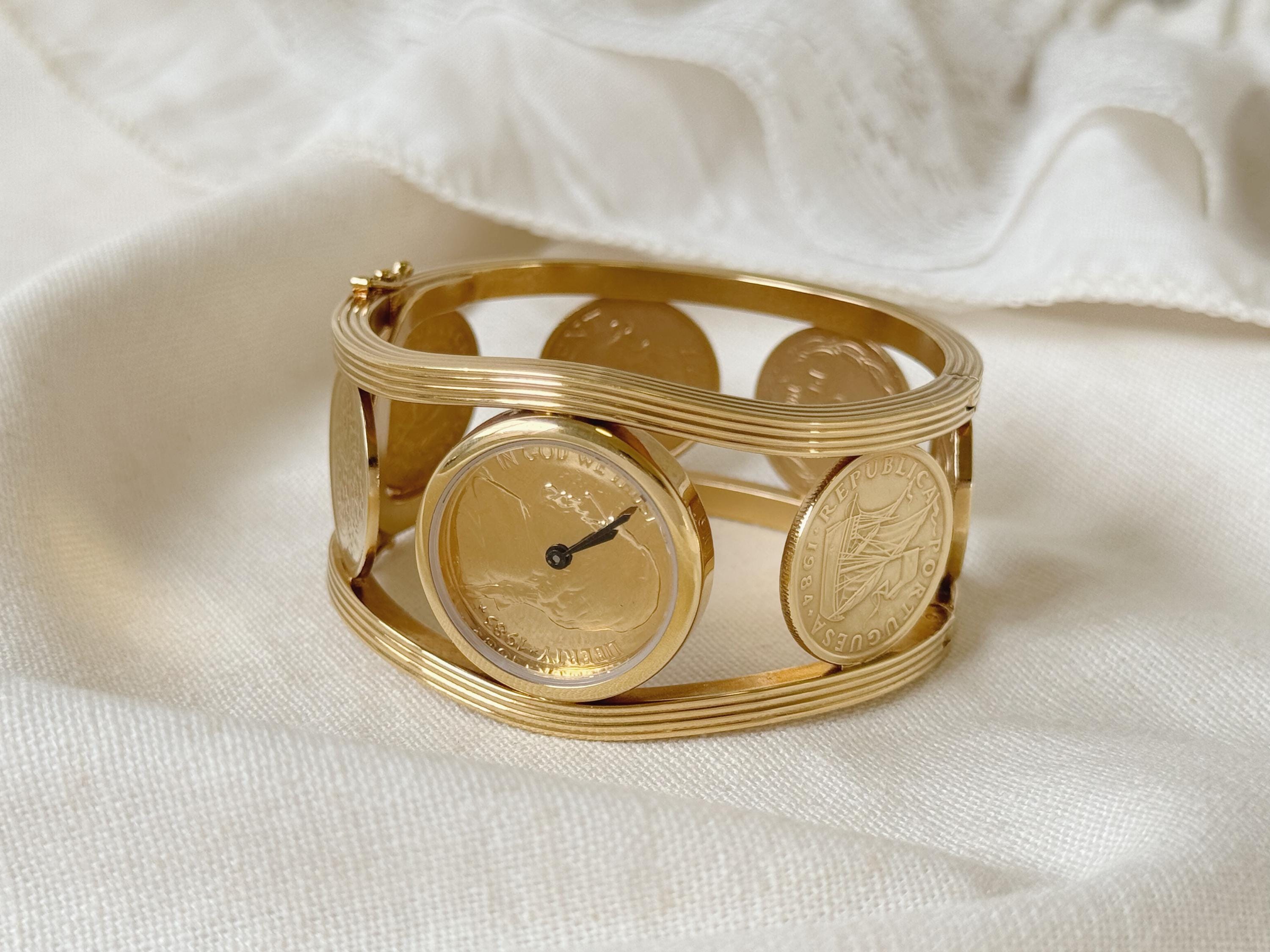 ANDRE MOUCHE/アンドレムッシュ/バングルウォッチ/クォーツ腕時計