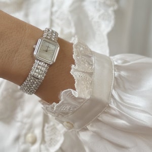 AVON Silver Tone Metal With Rhinestones Women Bracelet Watch, Quartz Japan Movement, Vintage Ladies WristWatch