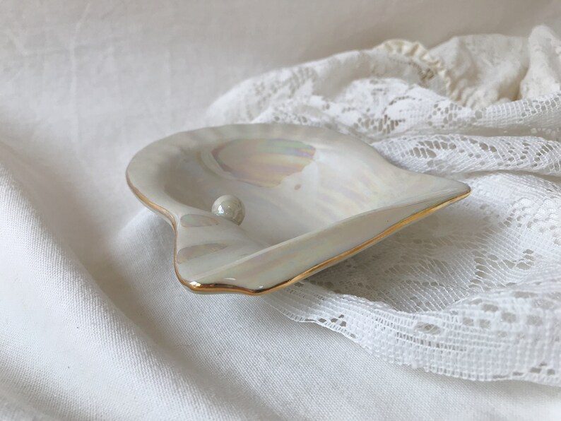 Vintage MIKIMOTO PEARL ISLAND Shell Shaped Dish/Ashtray, Ceramic Jewelry Dish, Jewelry Tray, Decorative Small Dish image 5