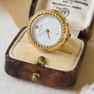 Vintage Leciel By Seiko Gold Tone Metal Ring Watch, Mechanical Hand Wind Ring Watch, Made in Japan, Finger Ring Watch,Collectible Ring Watch