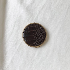 Vintage New Light Powder Compact With Leather On The Lid, Vintage Makeup Powder Compact, Vintage Mirror, Collectible Compact
